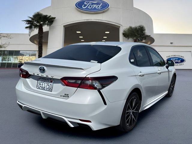 Used 2024 Toyota Camry SE FWD image 6