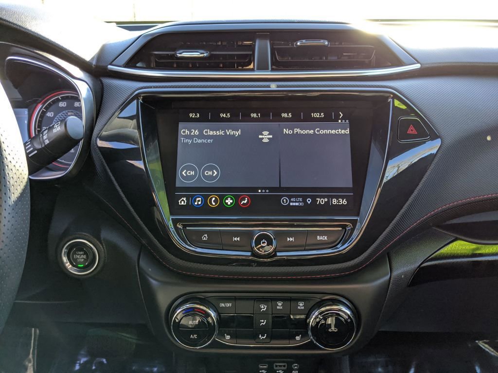 Used 2023 Chevrolet TrailBlazer RS w/ Sun and Liftgate Package image 8