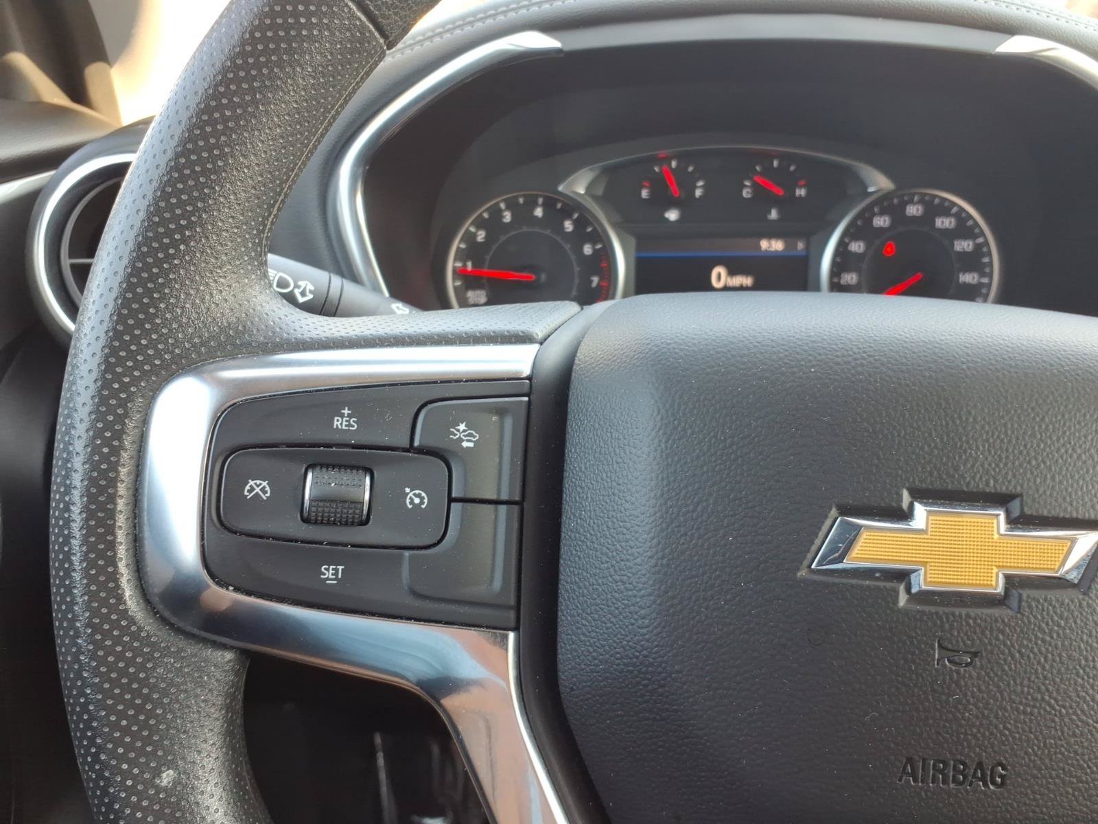 Used 2025 Chevrolet Blazer LT AWD/4WD image 17