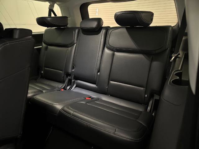 Certified 2025 Ford Expedition Max Platinum image 37