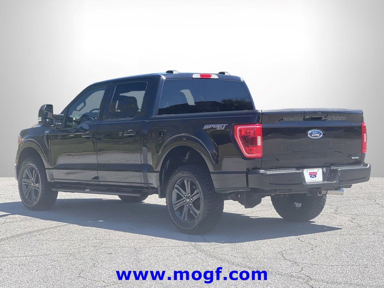 Certified 2023 Ford F150 XLT w/ Equipment Group 302A High image 6