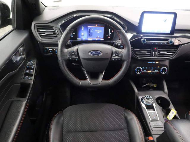 Certified 2025 Ford Escape ST-Line Select AWD/4WD image 5