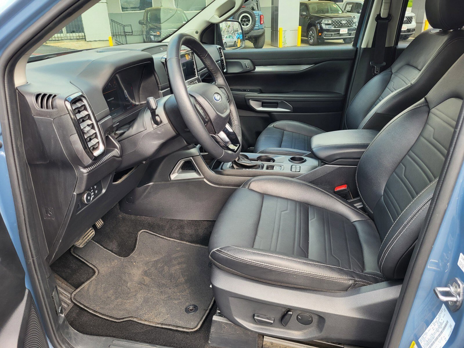 Certified 2025 Ford Ranger Lariat w/ Trailer Tow Package image 20