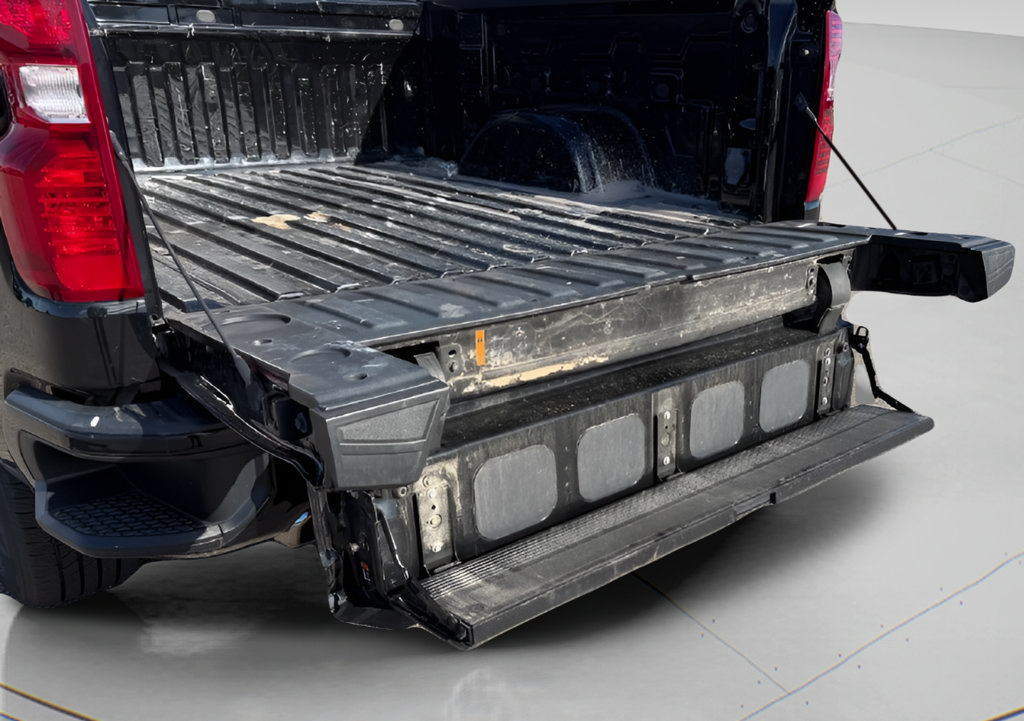 Used 2022 Chevrolet Silverado 1500 Custom Trail Boss AWD/4WD image 19