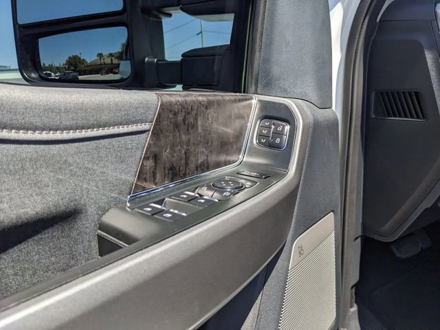 Certified 2025 Ford F350 Lariat AWD/4WD image 20