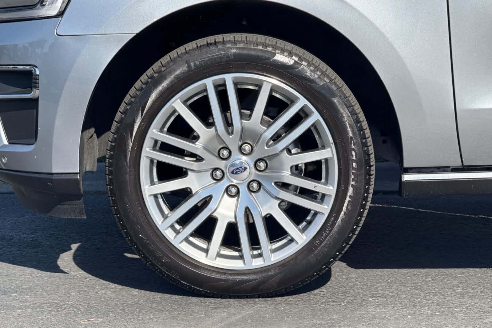 Certified 2024 Ford Expedition Limited AWD/4WD image 28
