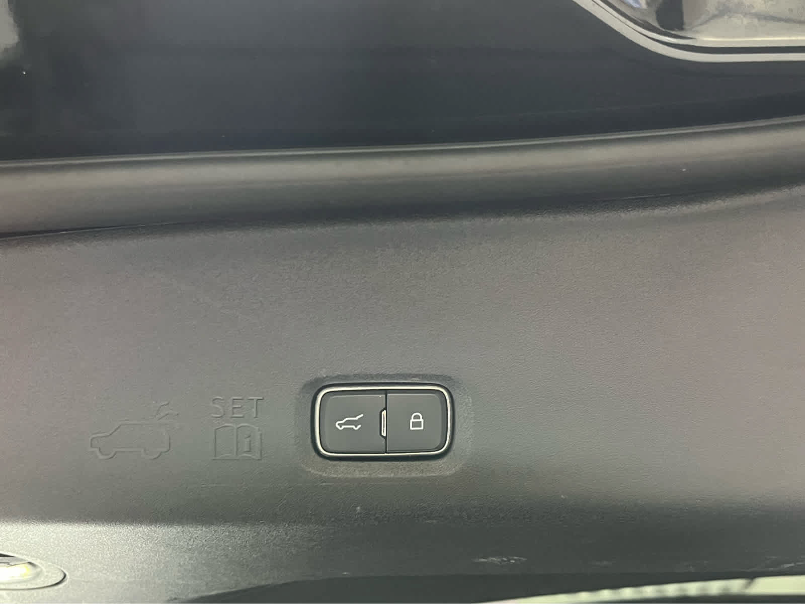 Certified 2025 Ford Expedition Active AWD/4WD image 12
