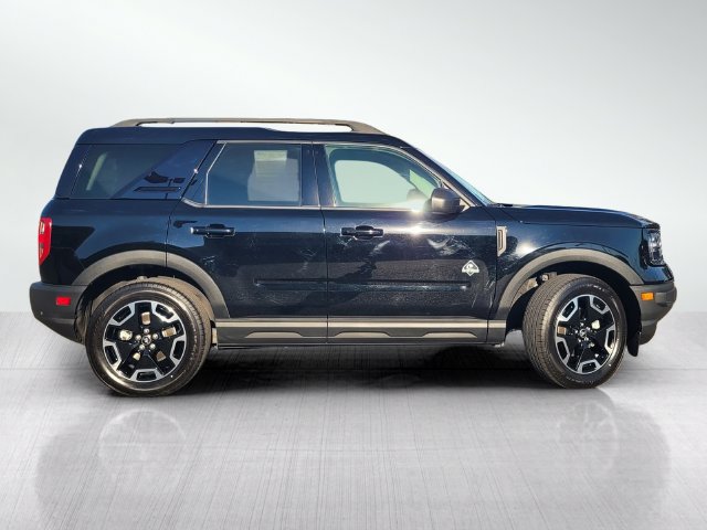 Certified 2023 Ford Bronco Sport Outer Banks w/ Tech Package AWD/4WD image 3