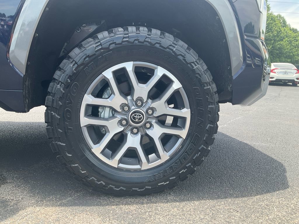 Used 2024 Toyota Tundra 1794 Edition AWD/4WD image 10