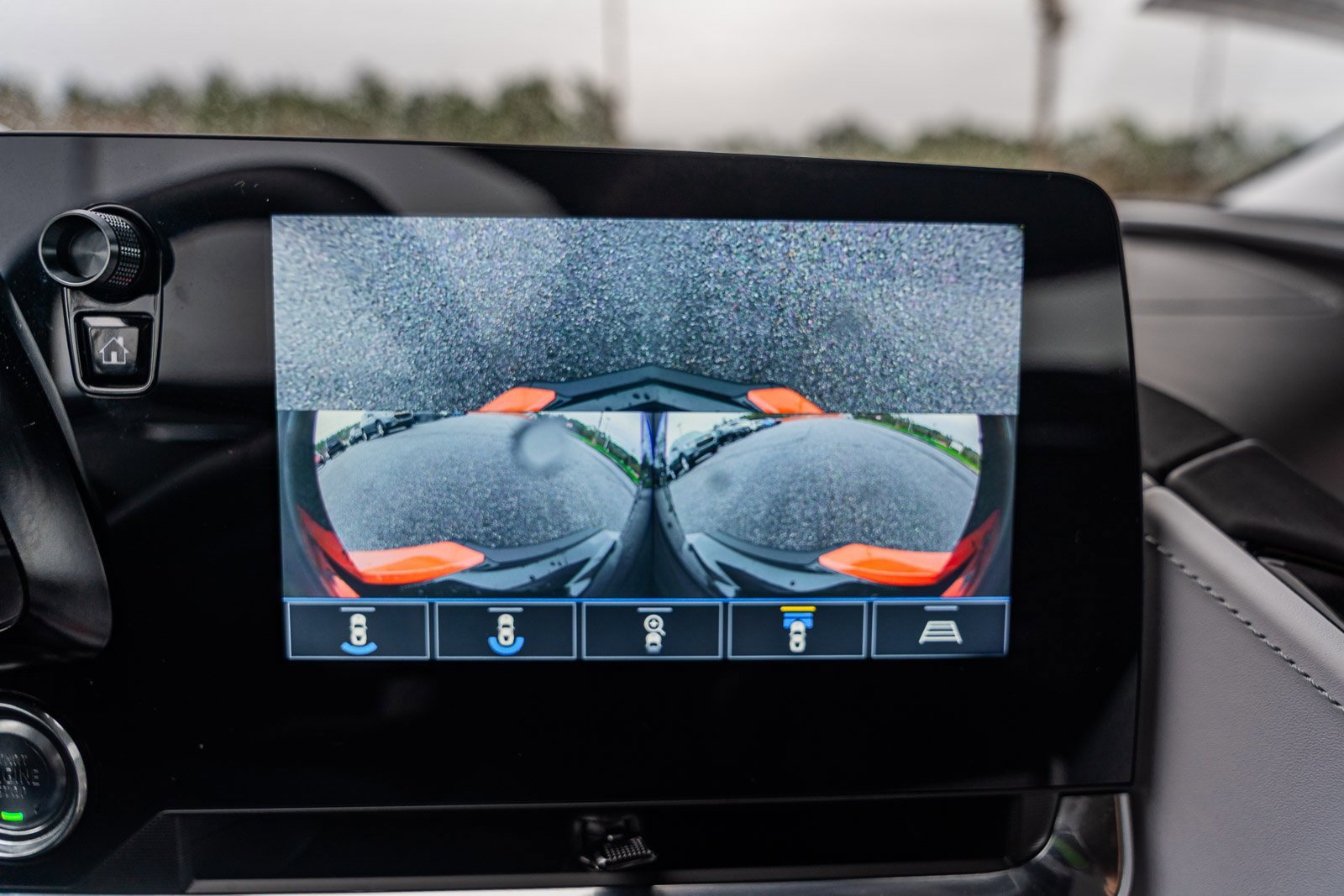 Used 2020 Chevrolet Corvette Stingray Premium Cpe w/ 3LT Preferred Equipment Group image 27