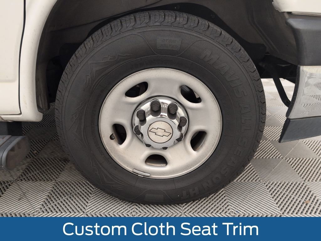 Used 2018 Chevrolet Express 3500 LT w/ LT Preferred Equipment Group image 21
