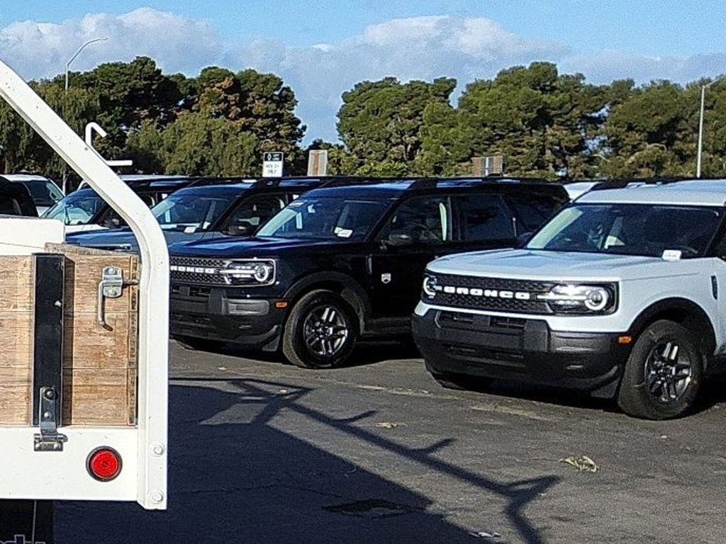 Certified 2023 Ford F550 XL image 10