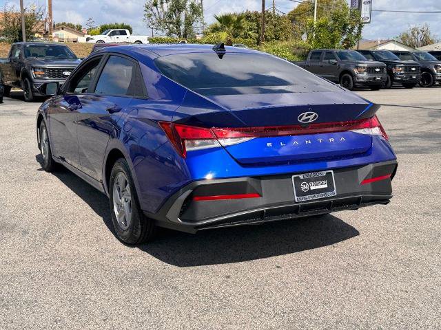 Used 2024 Hyundai Elantra SE FWD image 10
