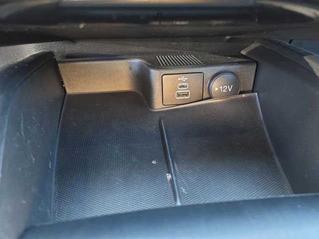 Certified 2024 Ford Escape ST-Line w/ Tech Pack #1 AWD/4WD image 24