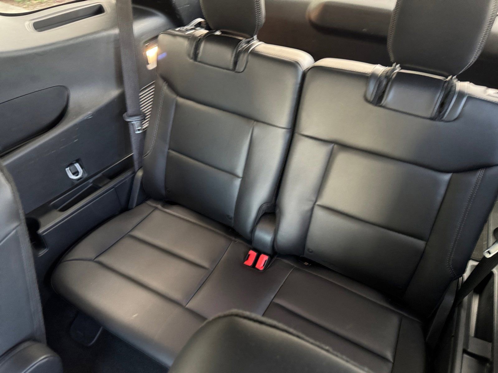 Certified 2023 Ford Explorer XLT w/ Equipment Group 202A image 17