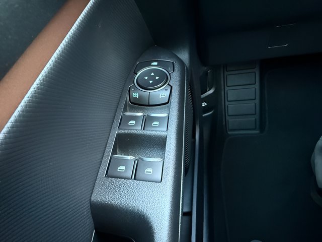 Certified 2025 Ford Bronco Sport Outer Banks w/ Outer Banks Tech Package+ AWD/4WD image 22