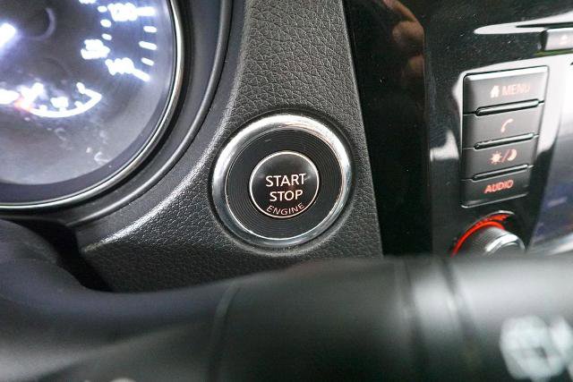 Used 2021 Nissan Rogue Sport SV image 21