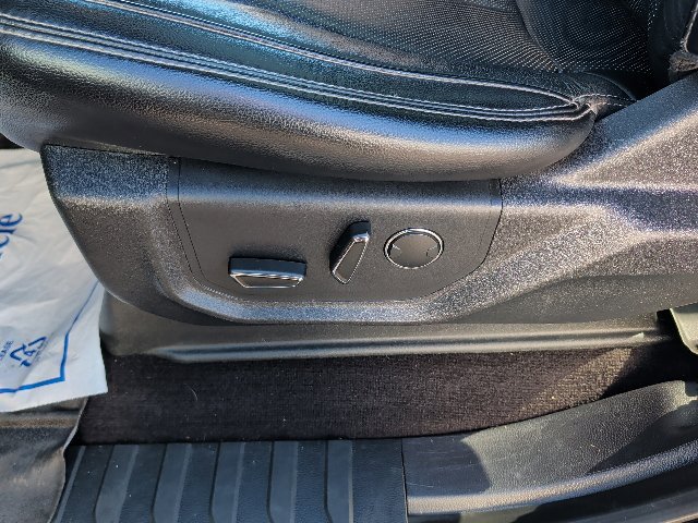 Certified 2018 Ford F150 Lariat AWD/4WD image 32