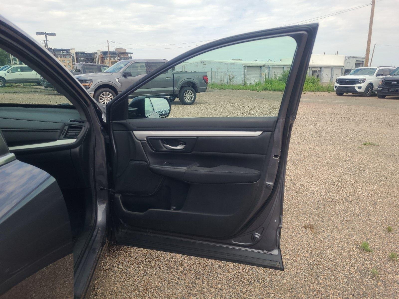 Used 2018 Honda CR-V LX image 16