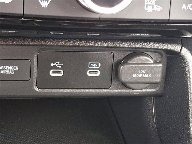 Used 2025 Honda Civic Sport image 25