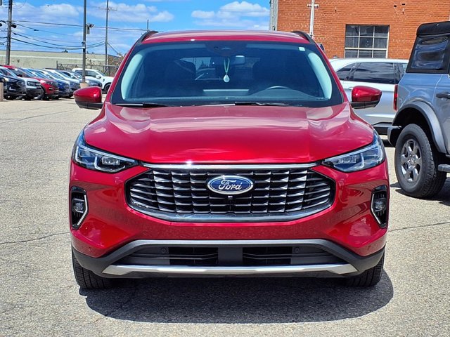 Certified 2023 Ford Escape Platinum AWD/4WD image 27