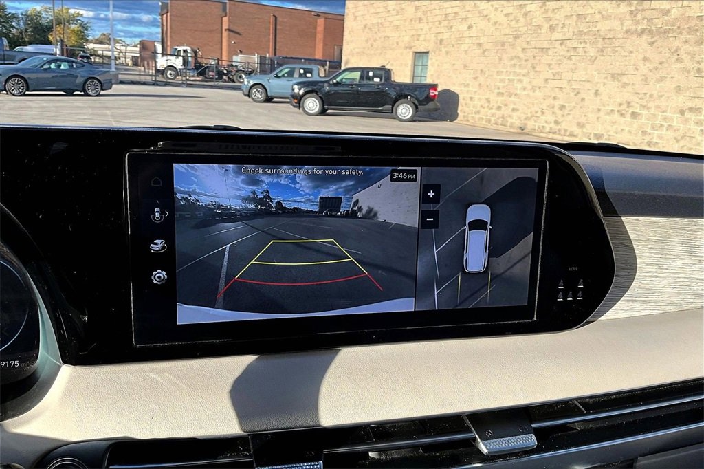 Used 2024 Hyundai Palisade Calligraphy image 20