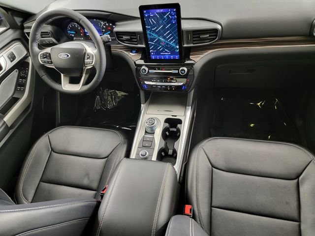 Certified 2023 Ford Explorer Limited w/ Limited Technology Package AWD/4WD image 33