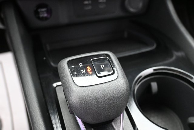 Used 2025 Nissan Rogue SV FWD image 23