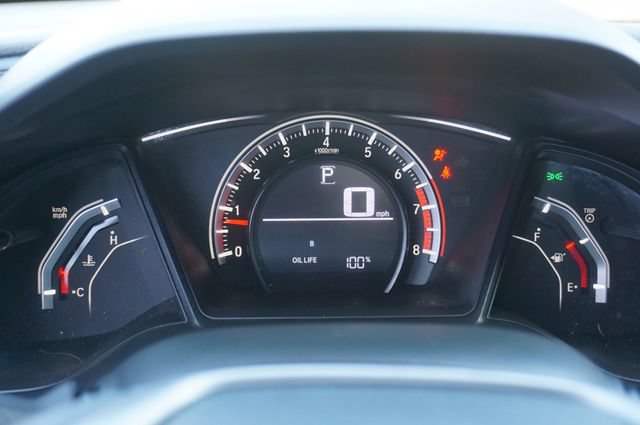 Used 2018 Honda Civic Sport image 8