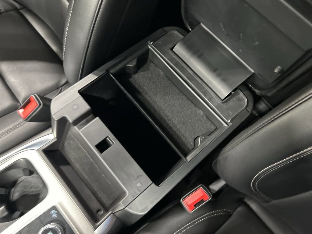 Certified 2023 Ford Explorer XLT w/ Equipment Group 202A image 27