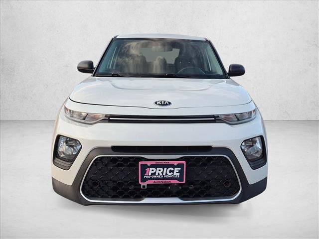Used 2020 Kia Soul LX FWD image 2