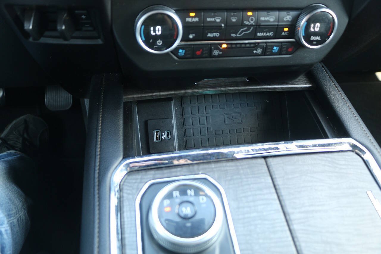 Certified 2020 Ford Expedition Max Limited w/ Special Edition Package AWD/4WD image 42