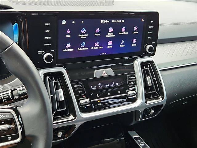Used 2023 Kia Sorento SX AWD/4WD image 15