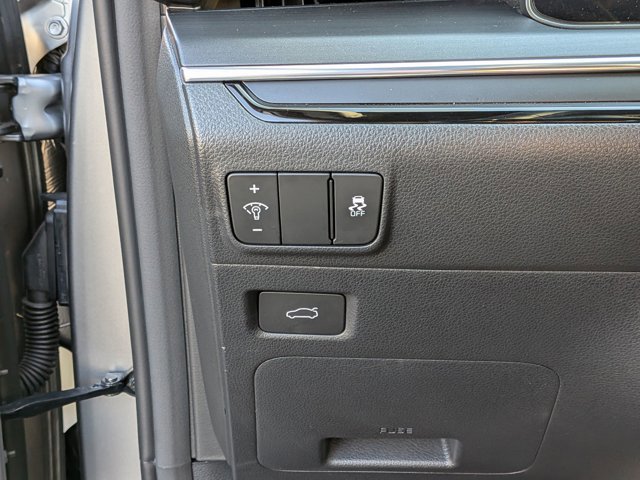 Used 2025 Kia K5 GT image 17