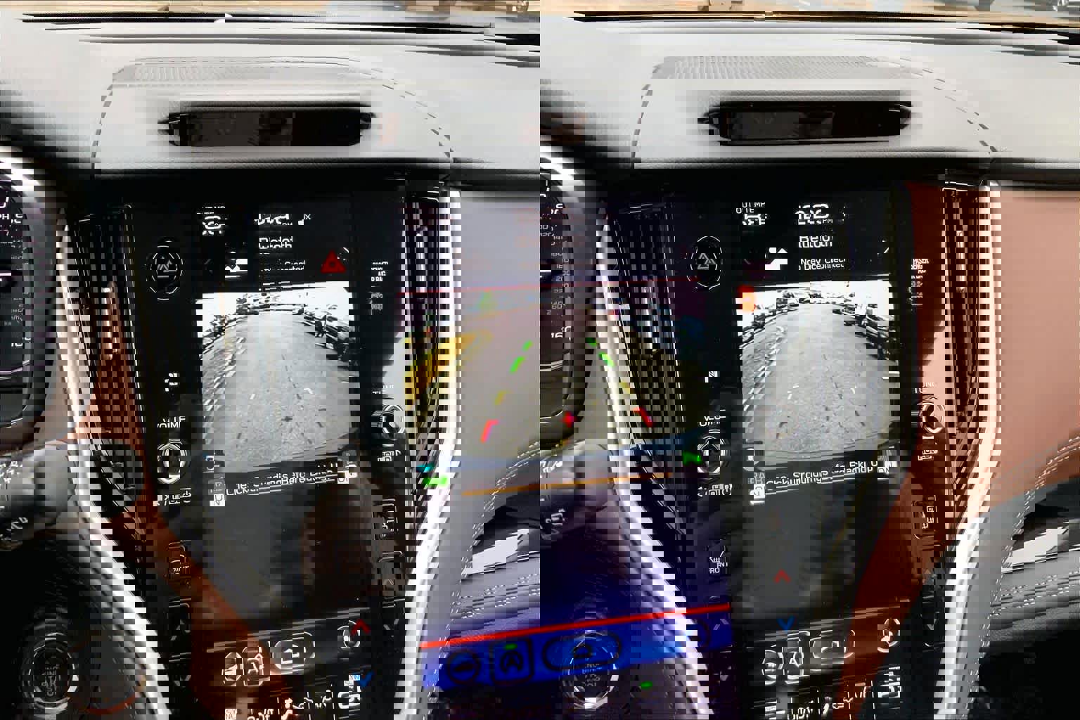 Used 2022 Subaru Outback Touring image 29