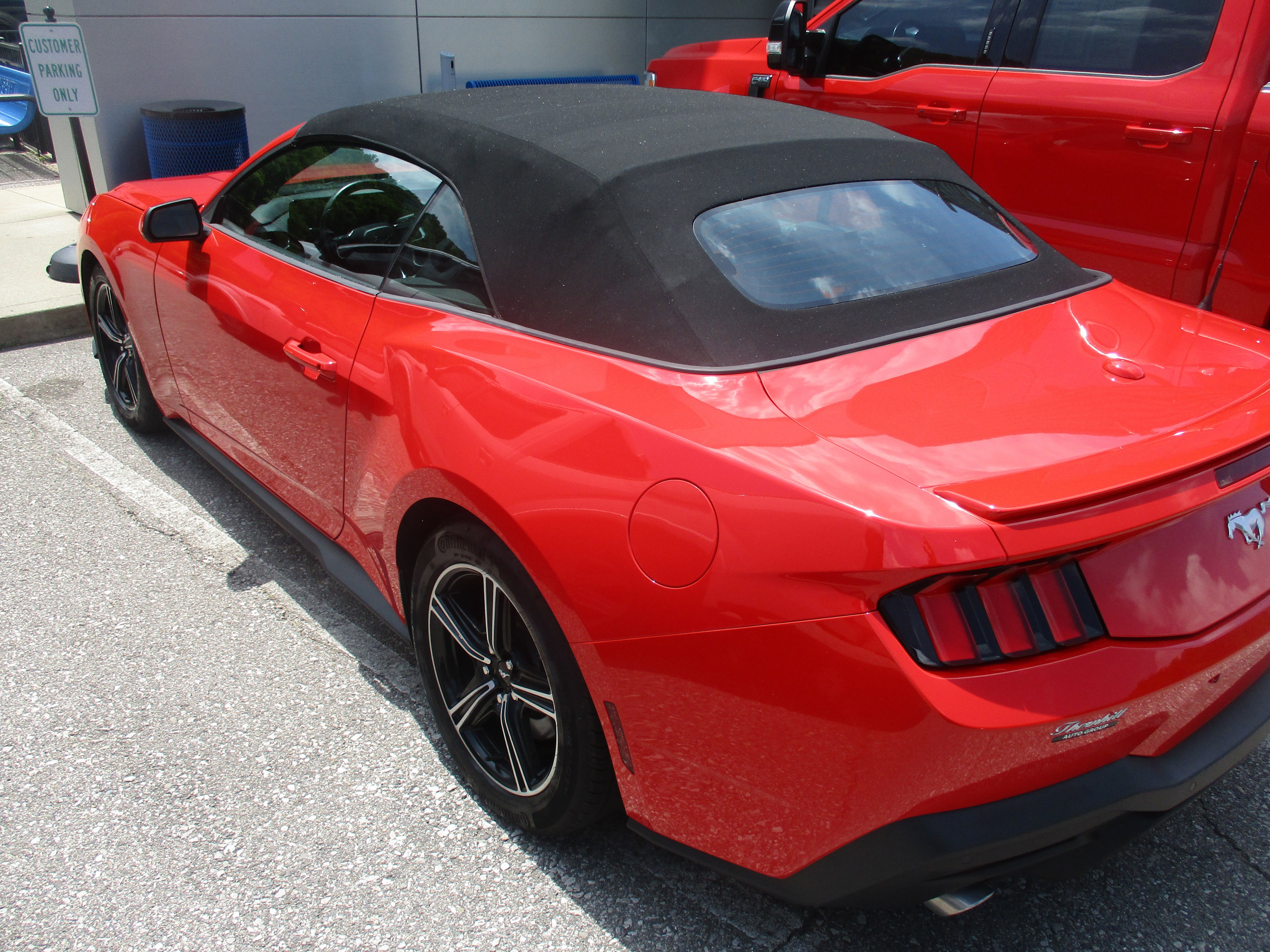 Certified 2025 Ford Mustang Premium RWD image 5