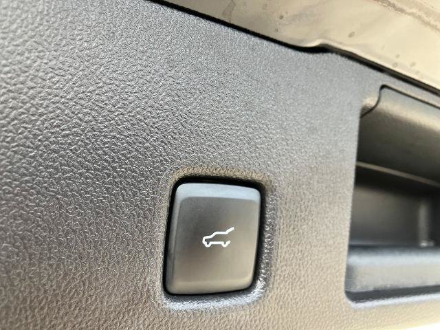 Certified 2025 Ford Escape SE FWD image 14