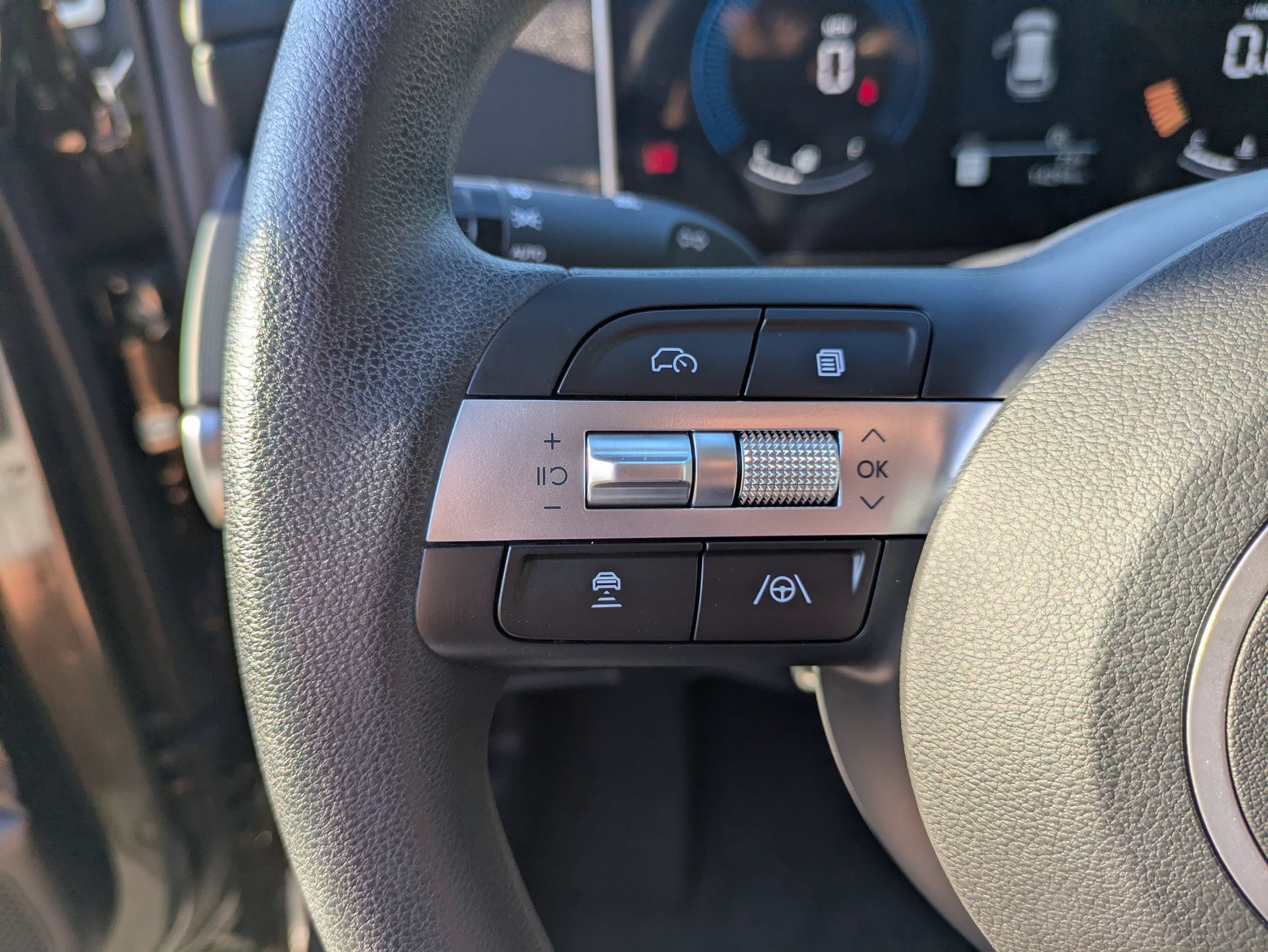 Used 2025 Hyundai Tucson SEL FWD image 18