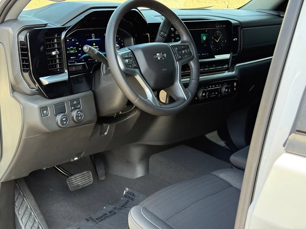 Used 2022 Chevrolet Silverado 1500 RST w/ Protection Package RWD image 7