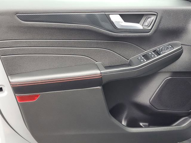 Certified 2023 Ford Escape ST-Line w/ Tech Pack #1 image 26