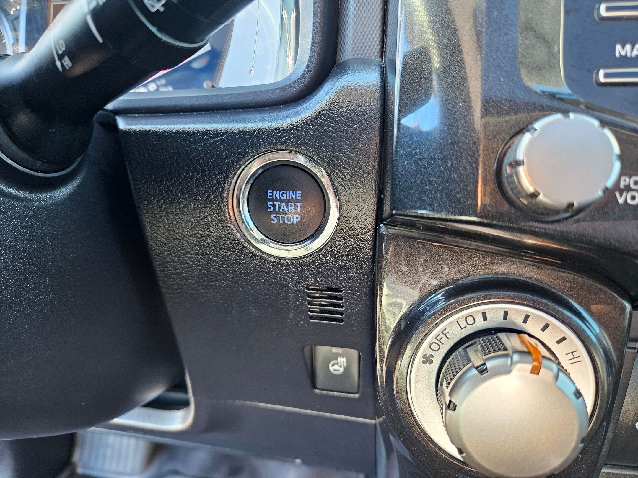 Used 2023 Toyota 4Runner TRD Off-Road Premium w/ Off Road Premium Plus Package AWD/4WD image 22