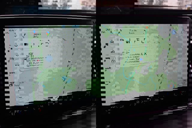 Certified 2025 Ford Expedition Active image 31