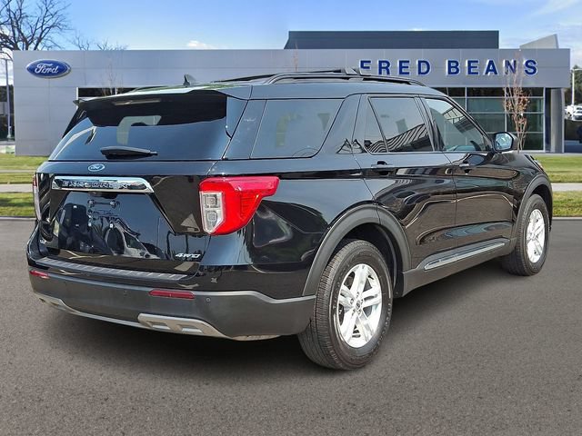Certified 2023 Ford Explorer XLT w/ Equipment Group 202A AWD/4WD image 7