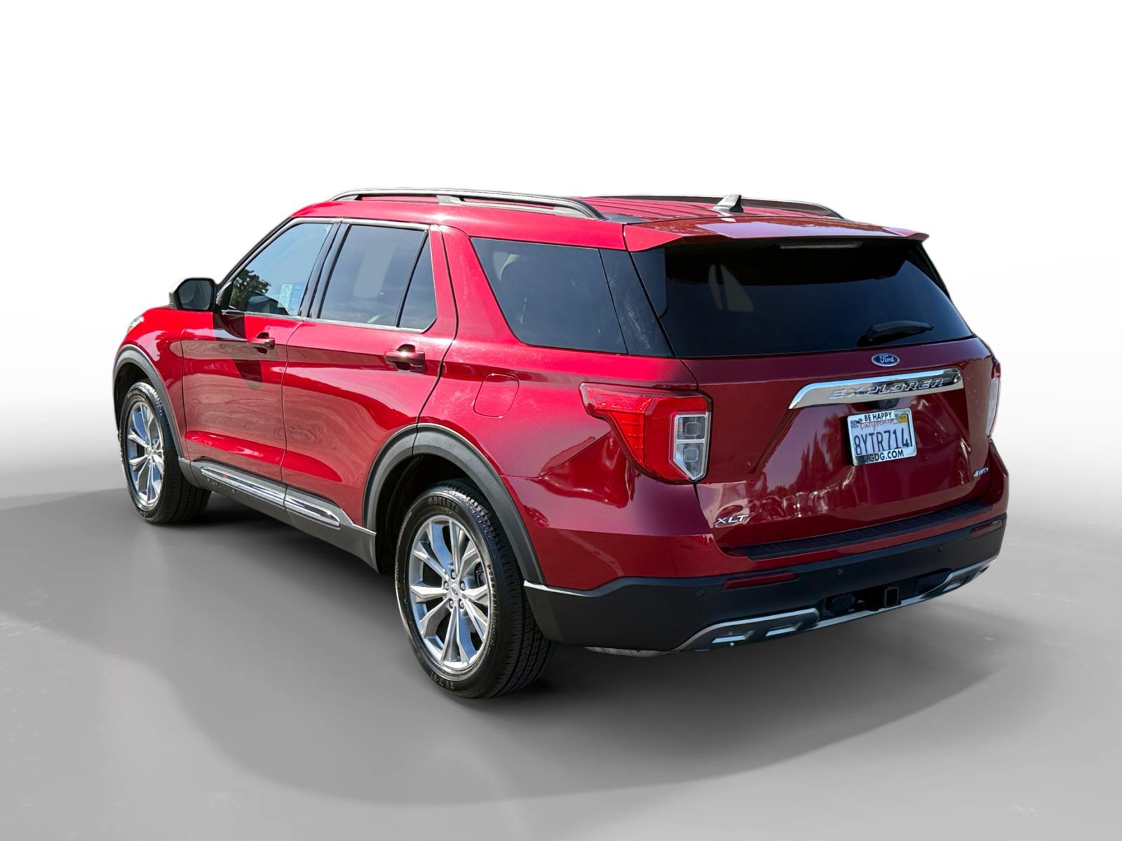 Certified 2021 Ford Explorer XLT w/ Equipment Group 202A AWD/4WD image 5