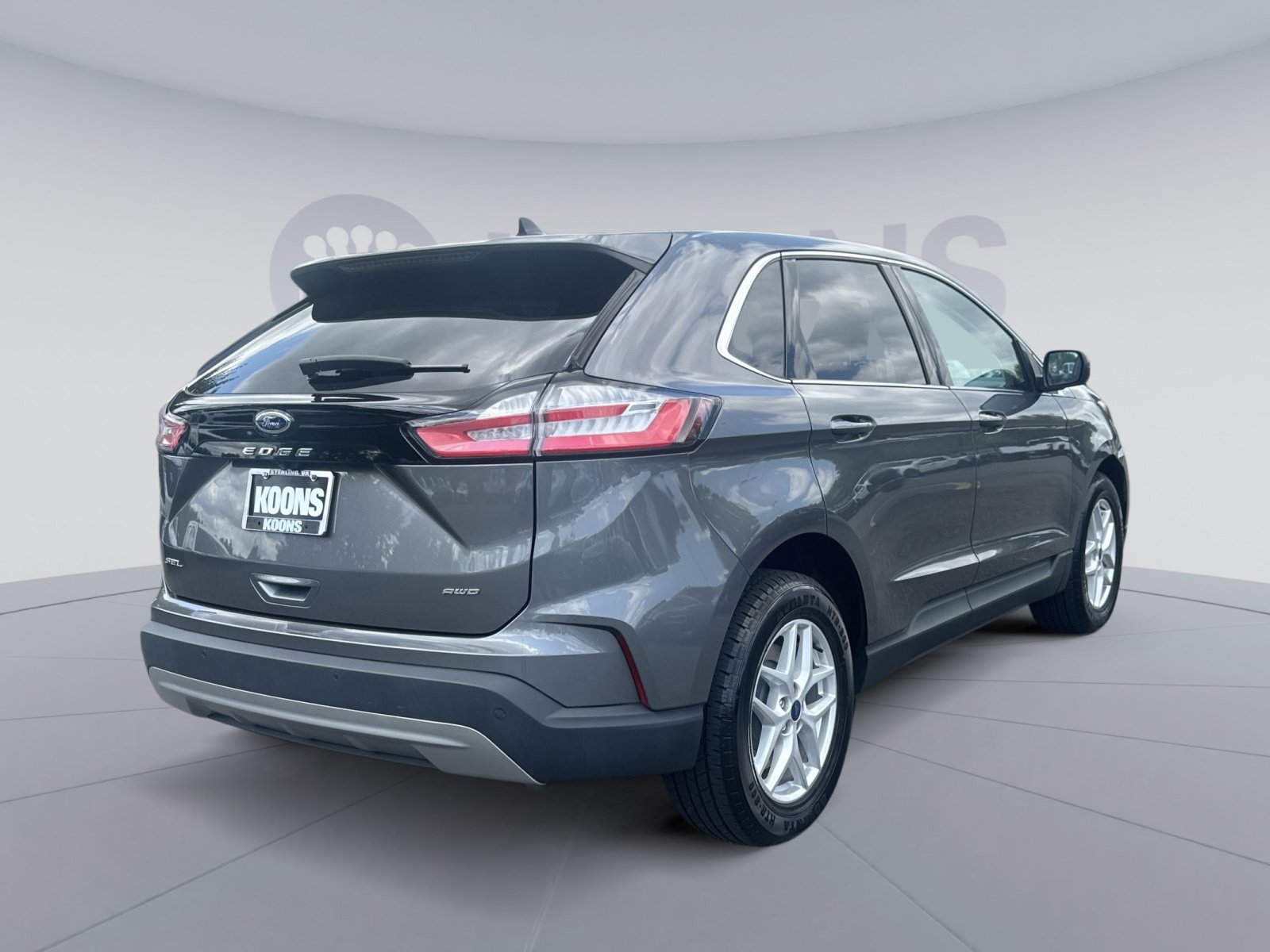 Certified 2022 Ford Edge SEL w/ Convenience Package AWD/4WD image 11