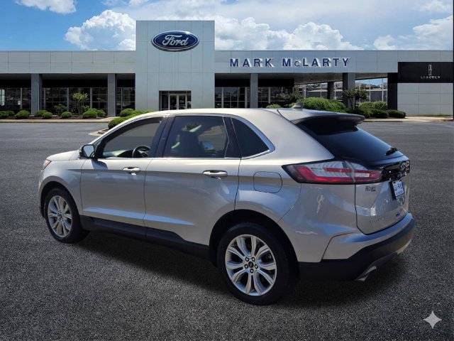 Certified 2023 Ford Edge Titanium AWD/4WD image 4