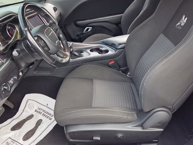 Used 2021 Dodge Challenger R/T Scat Pack RWD image 13