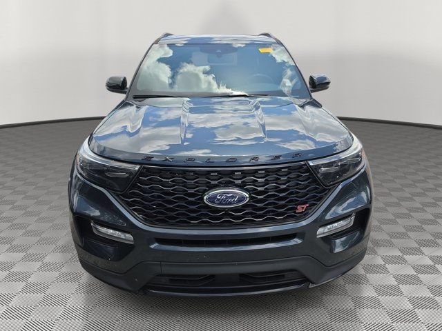 Certified 2023 Ford Explorer ST w/ Equipment Group 401A AWD/4WD image 2