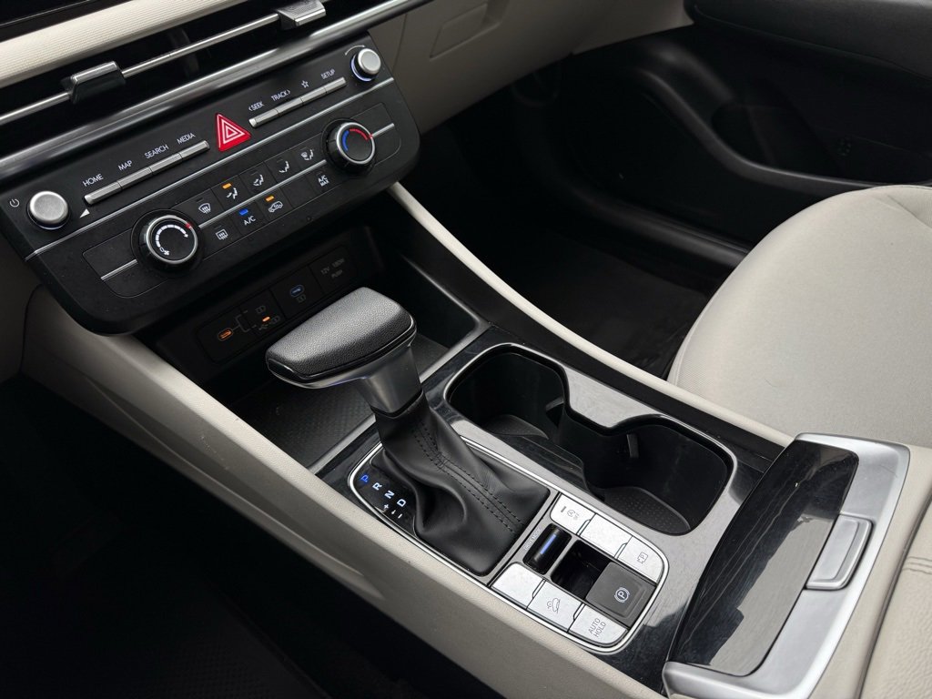 Used 2025 Hyundai Tucson SE image 20