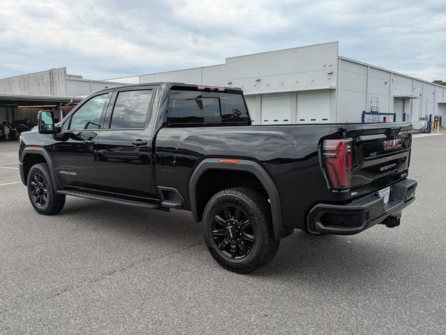 Used 2024 GMC Sierra 2500 AT4 w/ AT4 Premium Plus Package AWD/4WD image 5